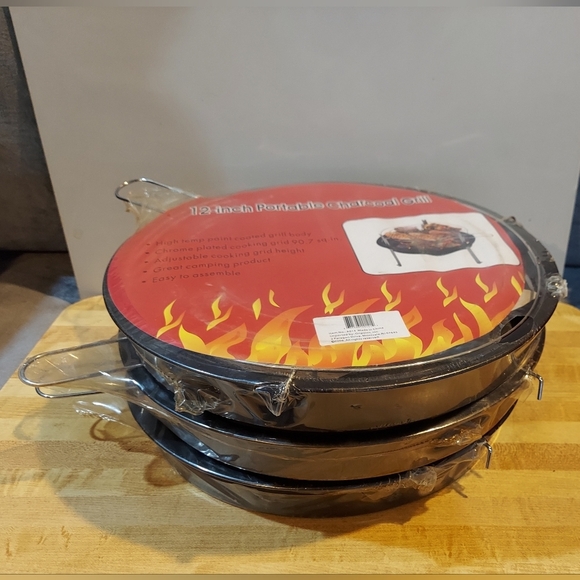 SET OF 2 BBQ CHEF LIGHTWEIGHT 12" PORTABLE CHARCOAL GRILL BEACH CAMPING HIKING - Picture 4 of 6